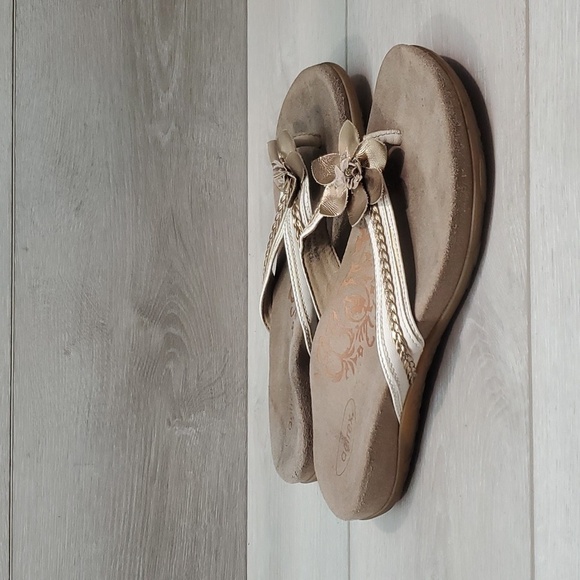 Aetrex Womens Comfort Sandals Thong Flats shoes sz 8.5 - Picture 2 of 11